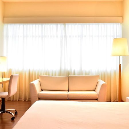 Pestana Curitiba Hotel Bagian luar foto