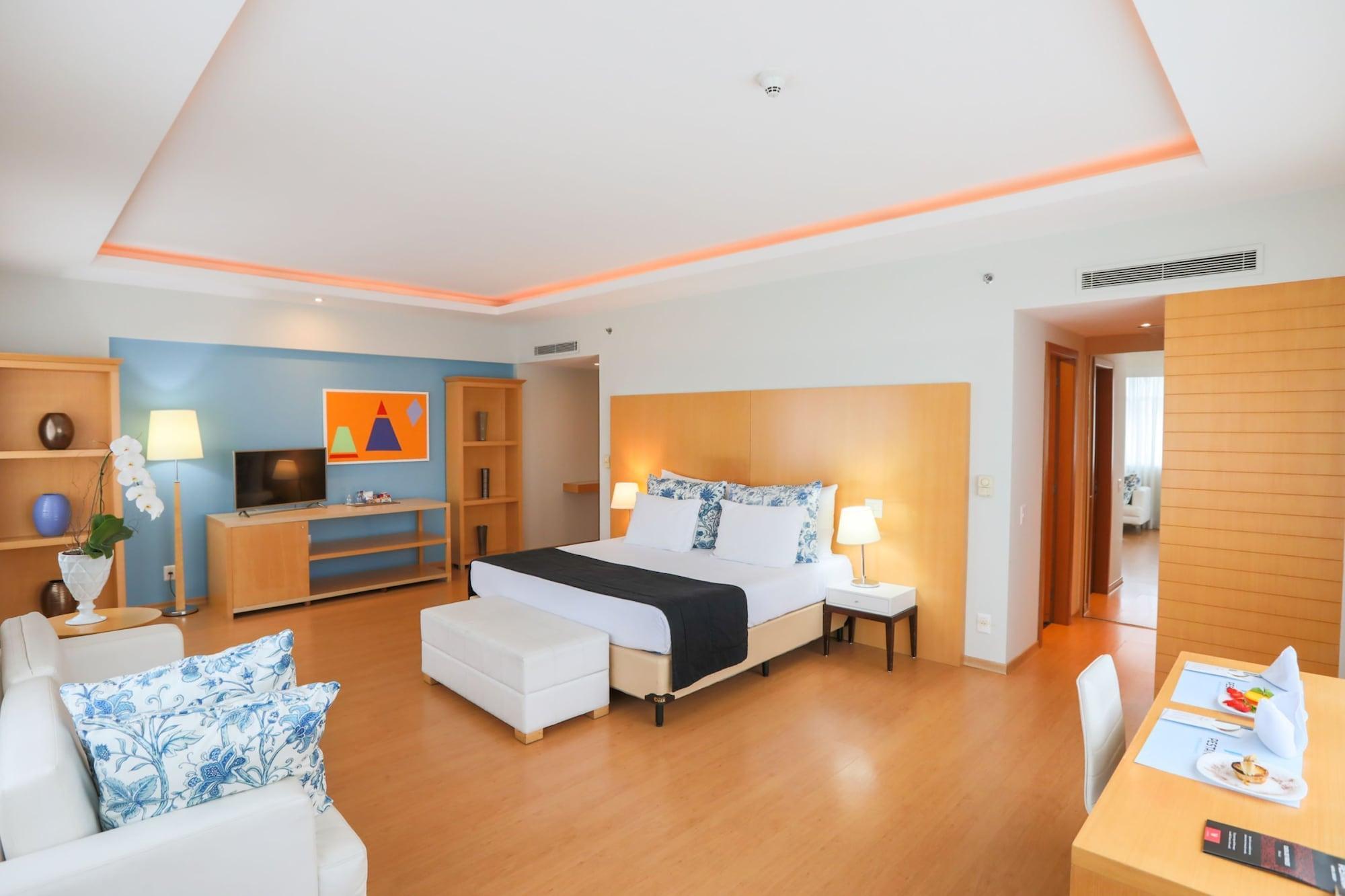 Pestana Curitiba Hotel Bagian luar foto