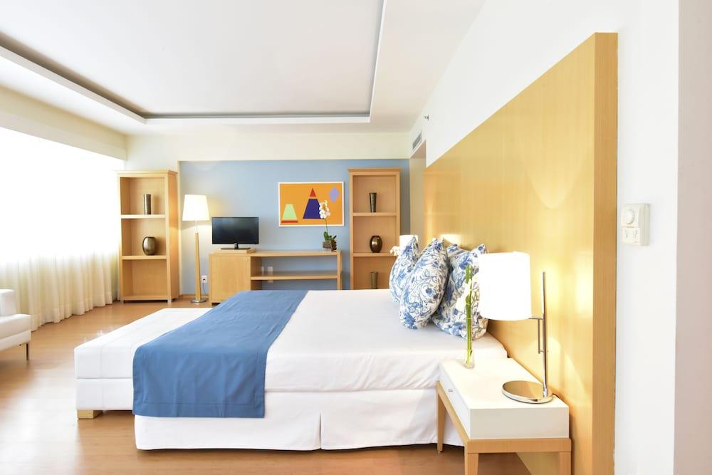 Pestana Curitiba Hotel Bagian luar foto