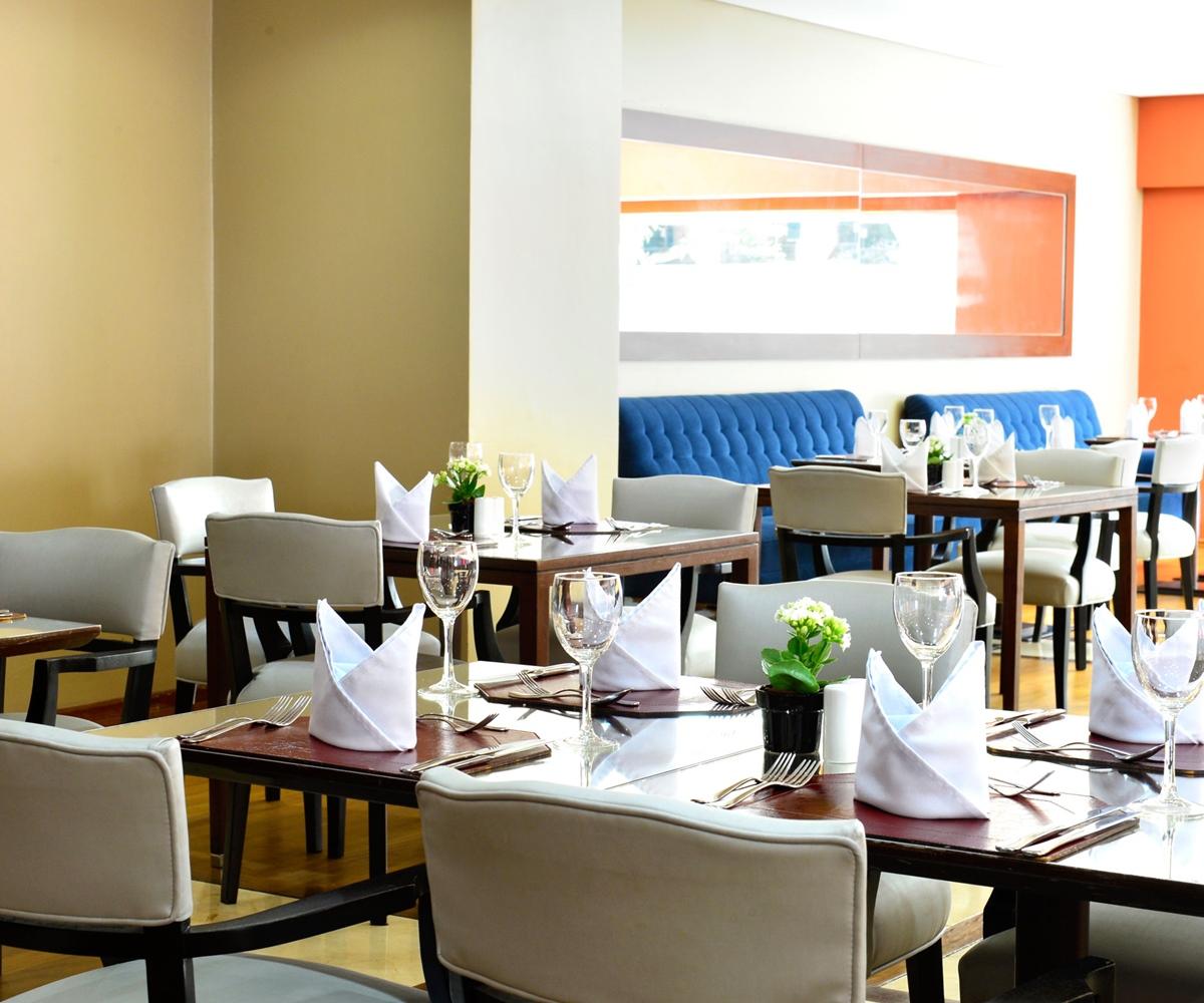 Pestana Curitiba Hotel Bagian luar foto